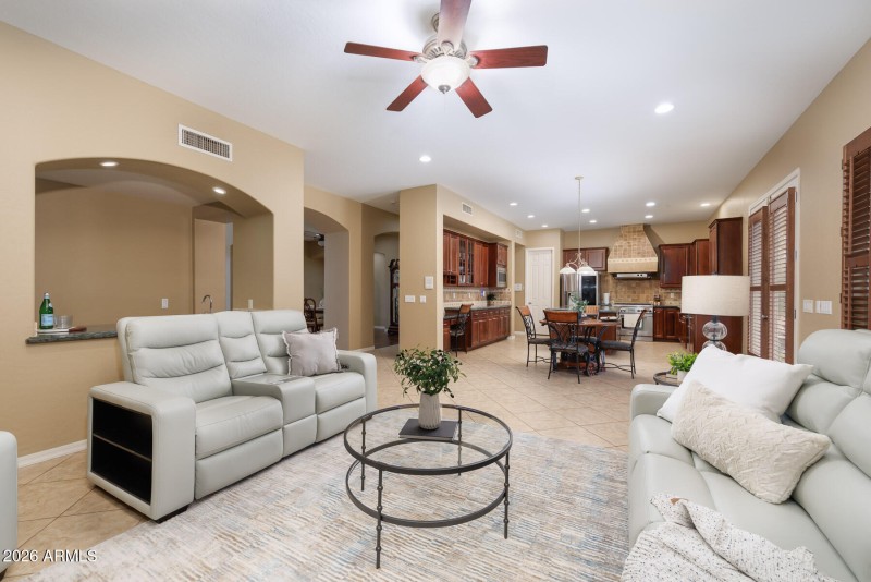 E Victoria St (1937)-6