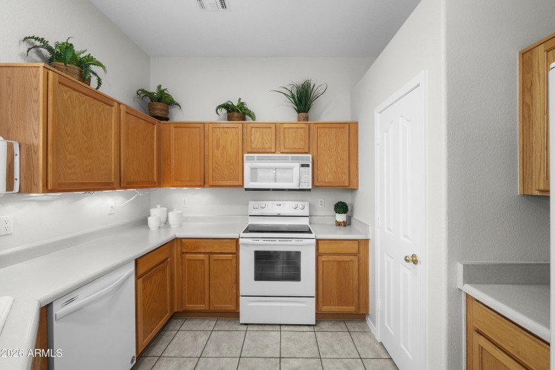 4957-S-Louie-Lamour-20