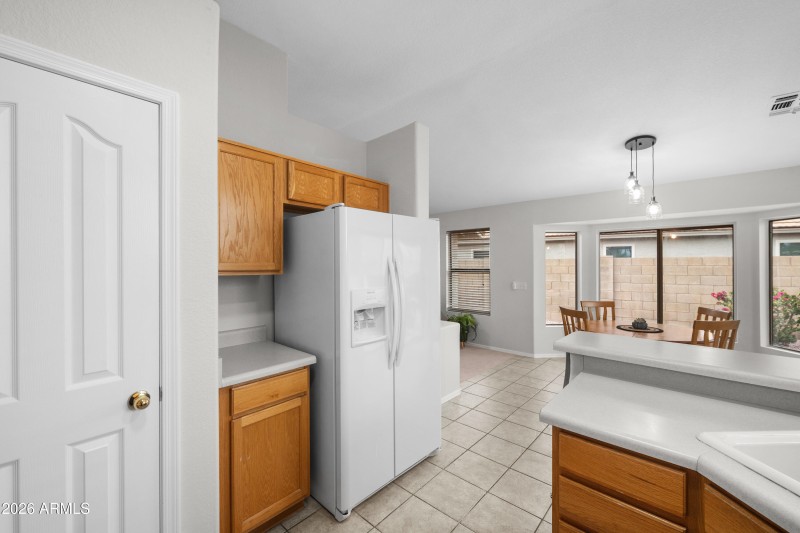 4957-S-Louie-Lamour-22