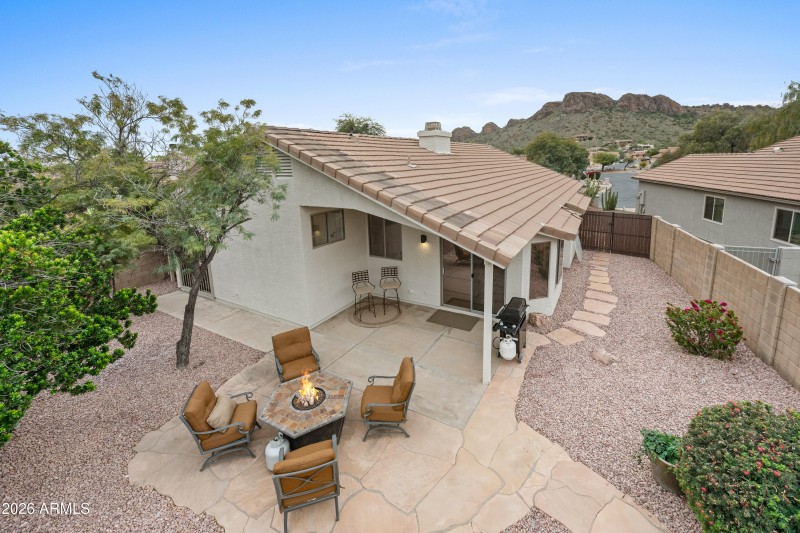 4957-S-Louie-Lamour-49