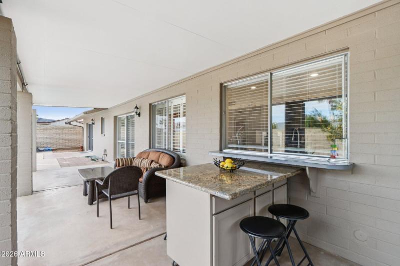 37-web-or-mls-North 25th Pl-S0702-037