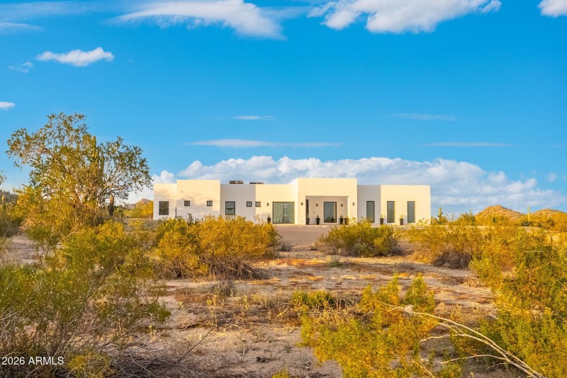 13-web-or-mls-DSC01041-HDR-Edit