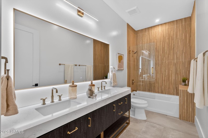 32-web-or-mls-DSC00861