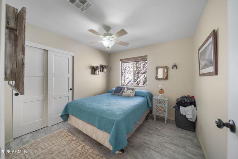 52032 N Mocking Bird Rd00034