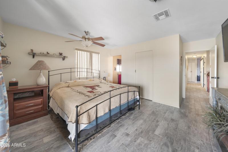 52032 N Mocking Bird Rd00036