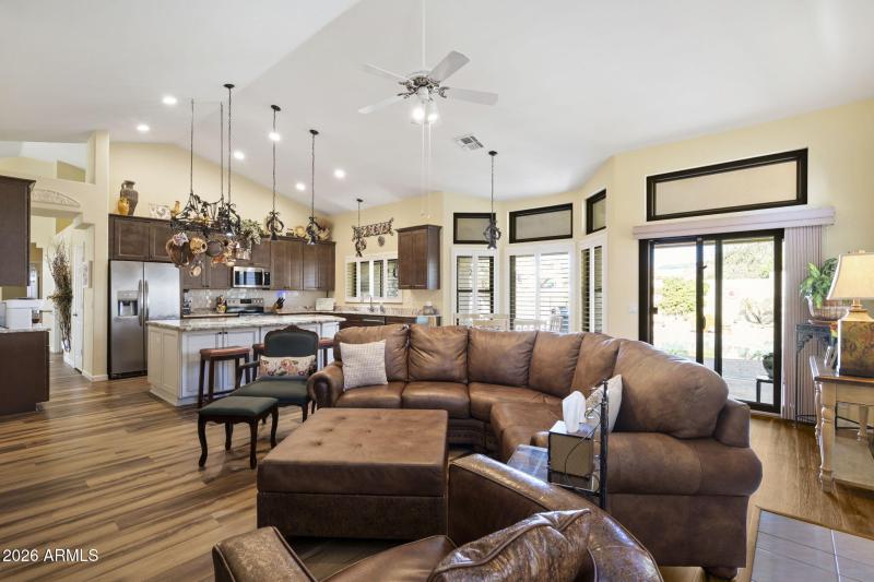 4-web-or-mls-DSC09355