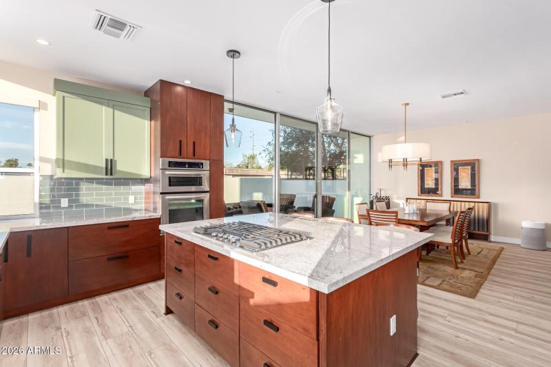 Kitchen & Dining area