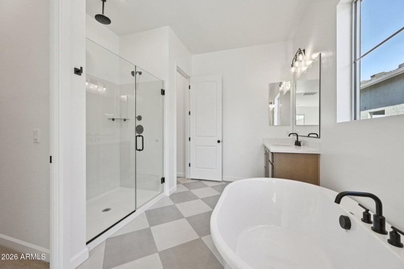 32-web-or-mls-E Saddle Way-S0902-032