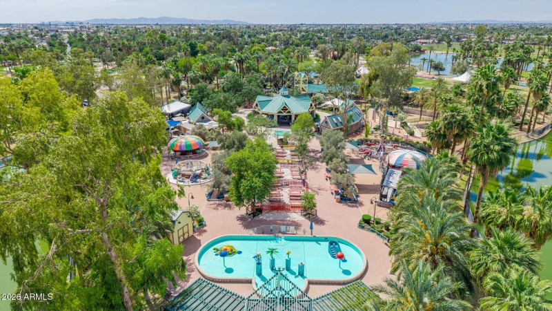 66 - Thomas 1814 Drone