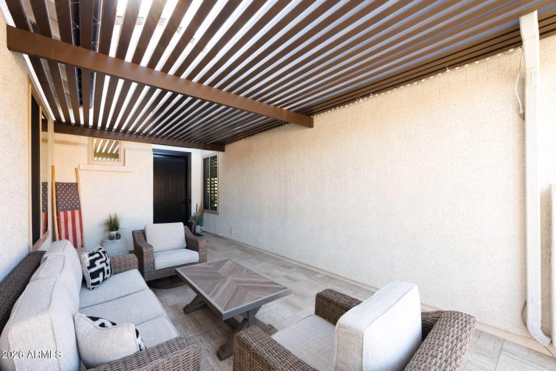 E Dubois Ave (4167)-5