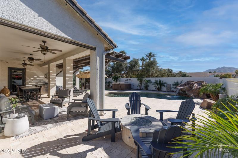 E Dubois Ave (4167)-32