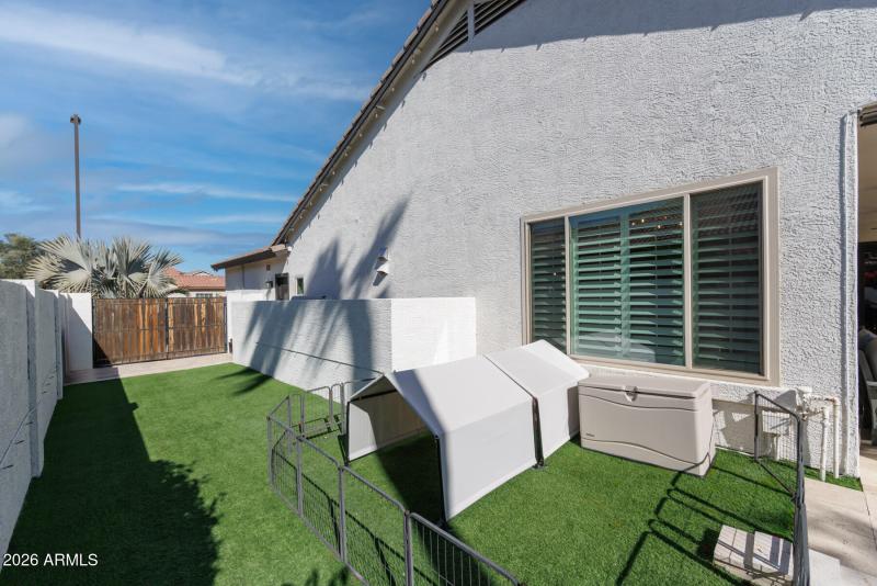 E Dubois Ave (4167)-33