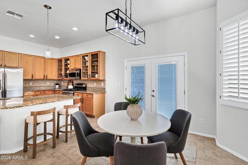 9831 E Lompoc Ave-14