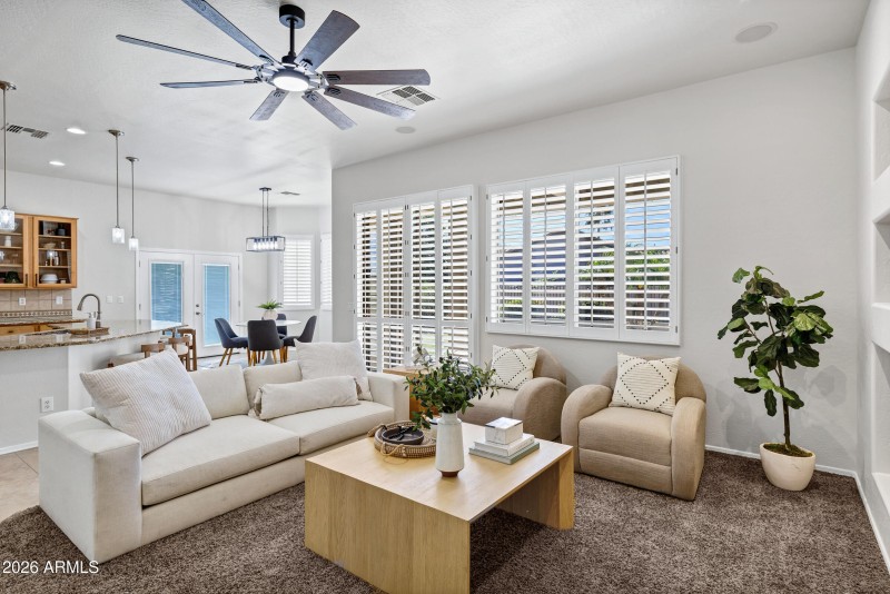 9831 E Lompoc Ave-18