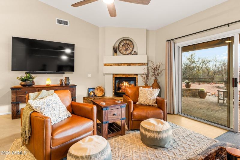 Liv. Room - Fireplace