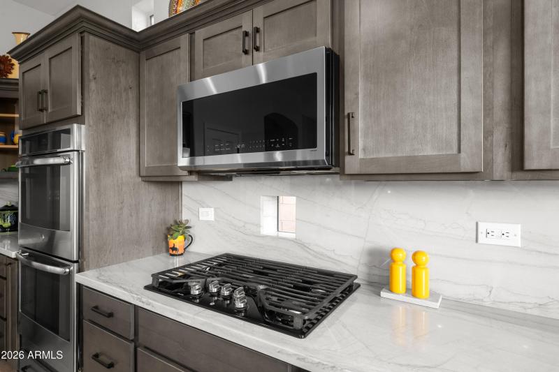 8207-E-Fairy-Duster-Dr-22