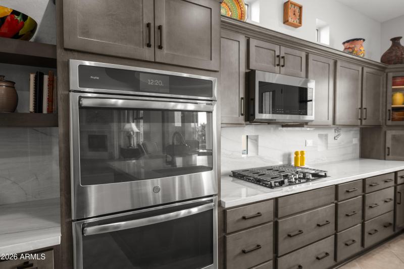 8207-E-Fairy-Duster-Dr-24