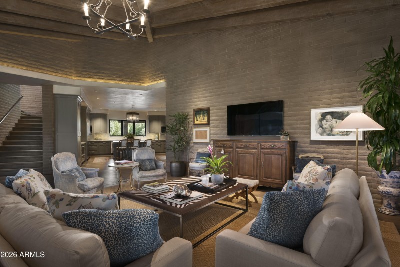 Family Room to Kitchen