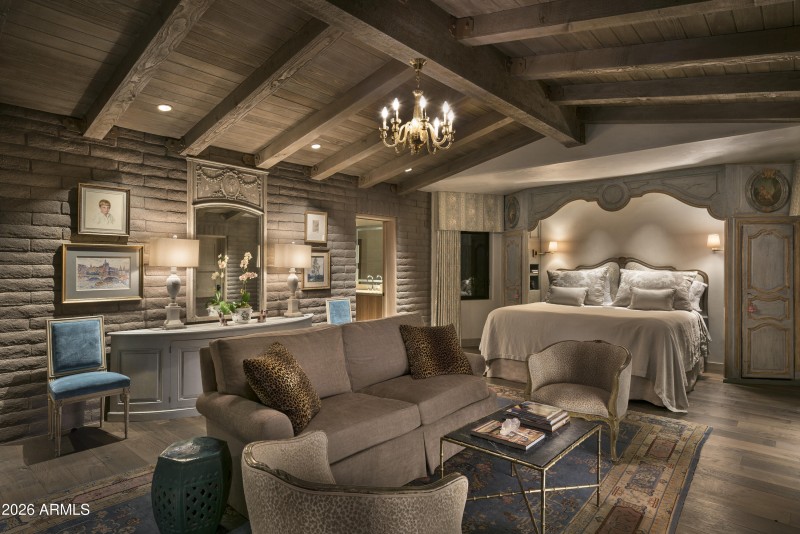 Primary Bedroom Sitting