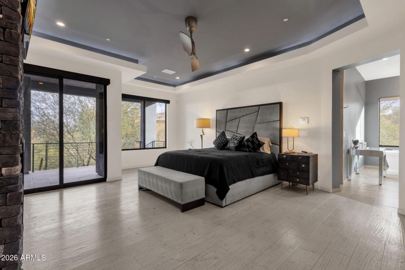 023_Primary Bedroom Entry