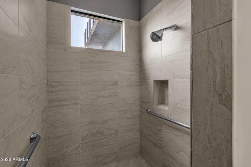 034_2nd Primary Ensuite Shower