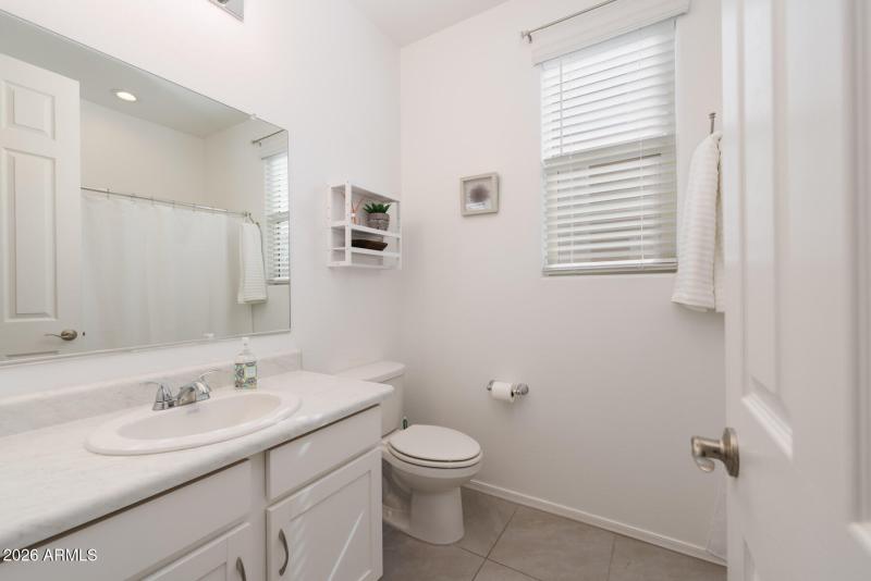 N Hubbard Ln (1972)-7