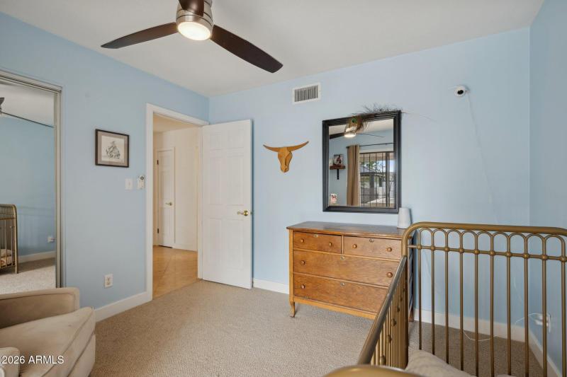 37-web-or-mls-6001-e-thunderbird-rd