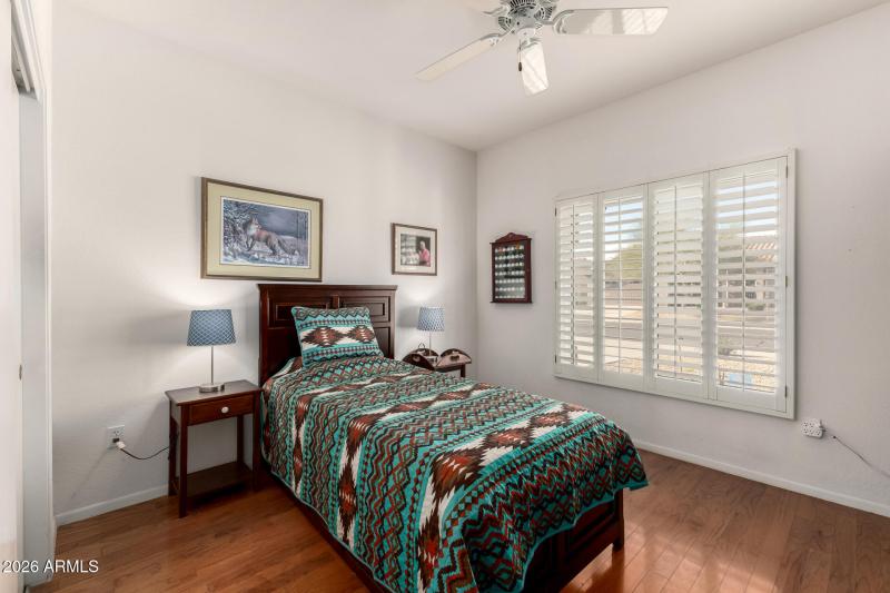 22 - Cavalcade 13523