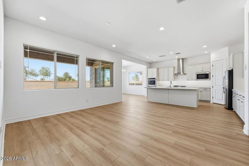 hj-az-phoenix-legado-landmark-cambridge-