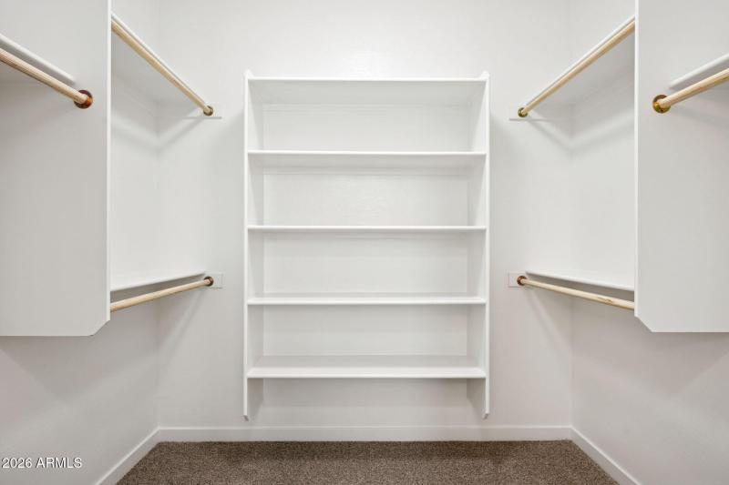 25-web-or-mls-20122-w-hazelwood-st