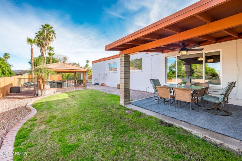 Grass & Covered Patio