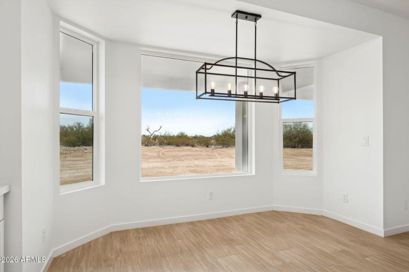 18-web-or-mls-20136-w-hazelwood-st