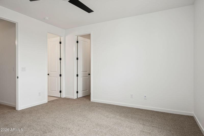 29-web-or-mls-20136-w-hazelwood-st