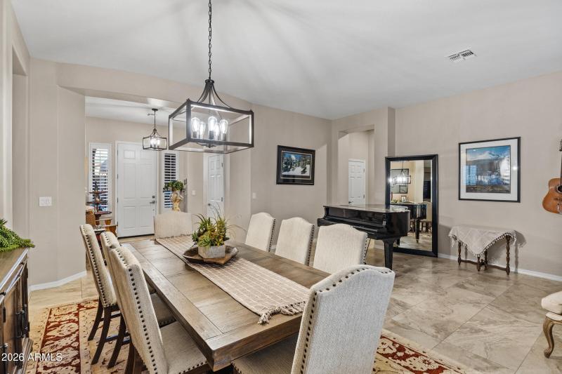 Formal Dining/Living