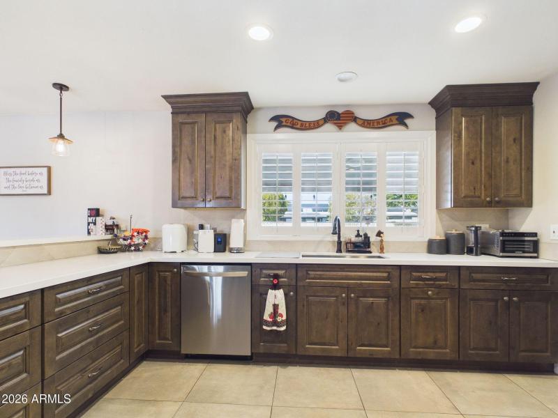 8-web-or-mls-CAM03379G0-PR0180-STILL008