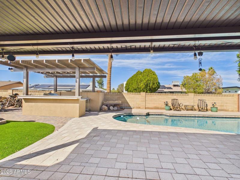 21-web-or-mls-CAM03379G0-PR0180-STILL021