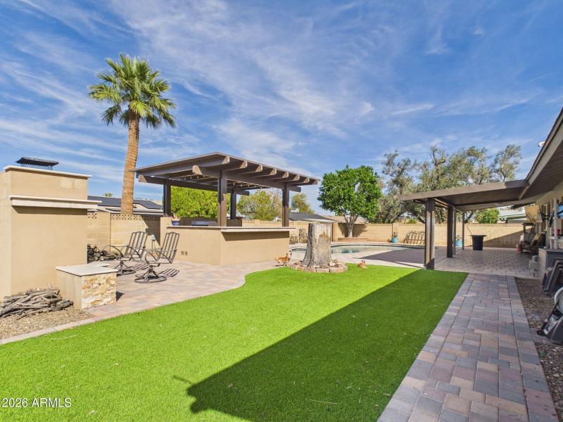 25-web-or-mls-CAM03379G0-PR0180-STILL024