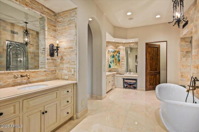 38-Primary Bath Details