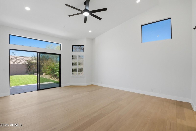 Spacious Master, Split Floorplan