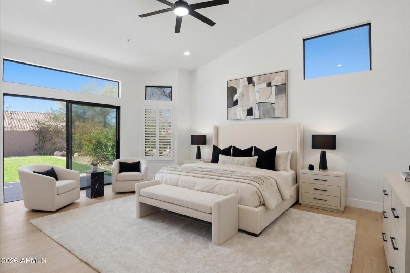 Master w Slider To Patio