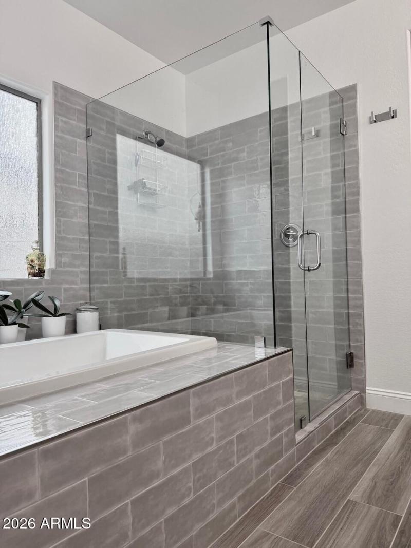 Primary TUB and Shower