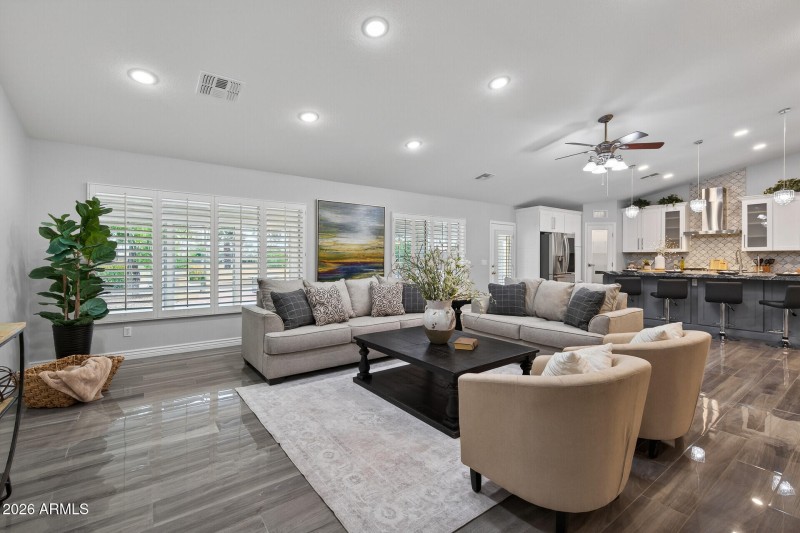 97_3533_N_159th_Ln6 (1)_mls