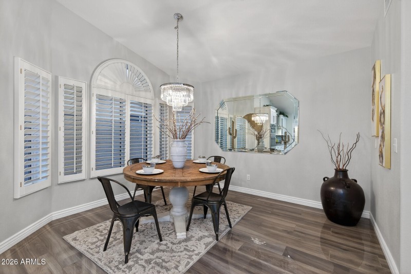 102_3533_N_159th_Ln11 (1)_mls