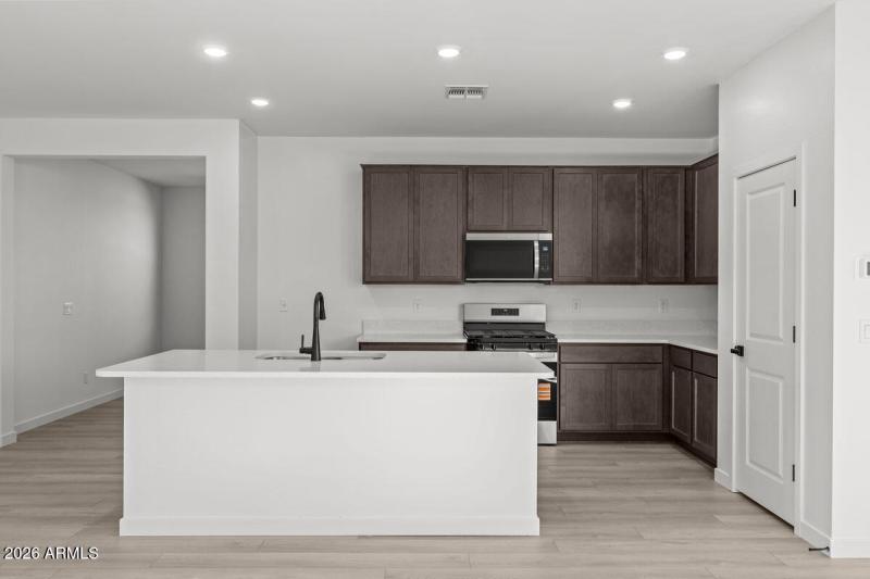 KBPHX_MIR_TraditionsatTeravalis-Lot36_91