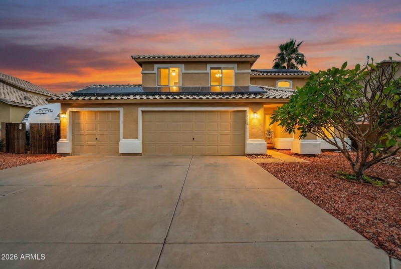 1-web-or-mls-19W Lone Cactus Dr- Virtual