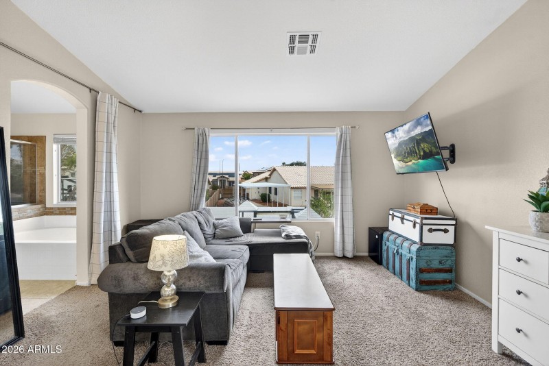 38-web-or-mls-62W Lone Cactus Dr