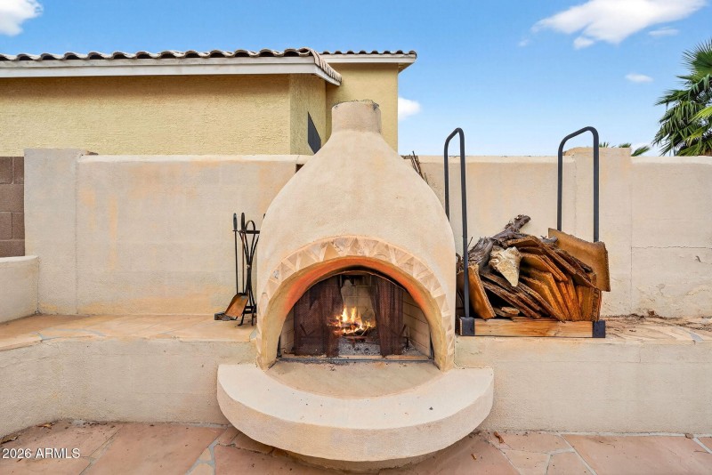 76-web-or-mls-88W Lone Cactus Dr