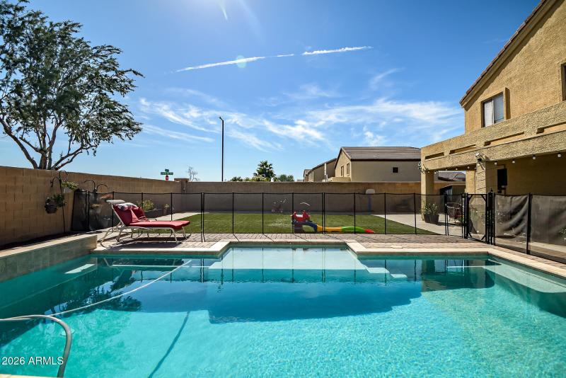 Gorgeous Pebble Tec Pool