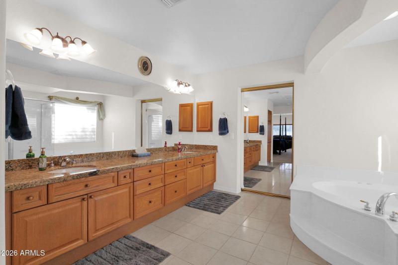 12-web-or-mls-P1525764