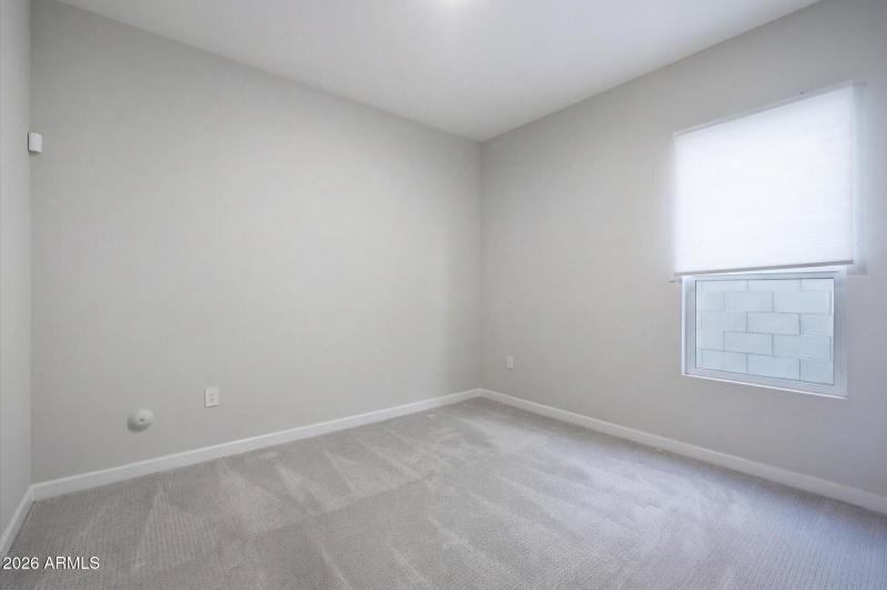 Bedroom w Natural Light